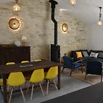 Holiday home Le Chai De Saint-pierre *